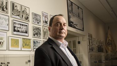 Historiador Víctor Andrés Triay . Historiador Víctor Andrés Triay .