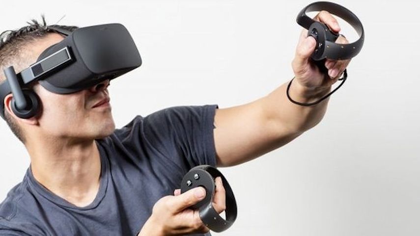 El dispositivo de realidad virtual Oculus Rift sale a la venta en