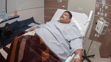  A unas horas de ser intervenido para reducir su peso, Andrés Moreno, el hombre más obeso del mundo, rindió declaraciones a la prensa en México (EFE)