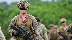 Miembros del Ejército de los Estados Unidos durante uno de los entrenamientos en la base militar estadounidense Sherman, en Colón, Panamá, el 2 de diciembre de 2025, un día antes de capturar a Nicolás Maduro.