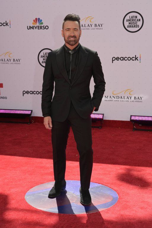 El presentador de televisión cubano Jorge Bernal asiste a los Latin American Music Awards en Las Vegas, Nevada, el 21 de abril de 2022.