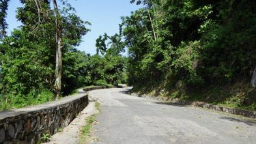 Vista de un tramo de la carretera de La Gran Piedra, en la oriental provincia de Santiago de Cuba.