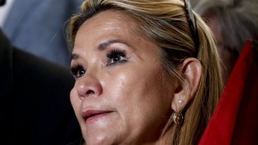 Médico de Áñez alerta sobre su estado de ánimo