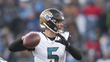 Bortles indicó sentirse muy emocionado por firmar nuevamente con su club original.