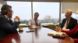 &ldquo;Esperamos que haya justicia en La Haya. El pueblo venezolano ha sufrido los delitos m&aacute;s crueles contra la humanidad que jam&aacute;s haya padecido y es la justicia la que puede dar cuenta de aquellos que siguen en el poder, responsables de estos graves cr&iacute;menes&rdquo;, dijo el diplom&aacute;tico.