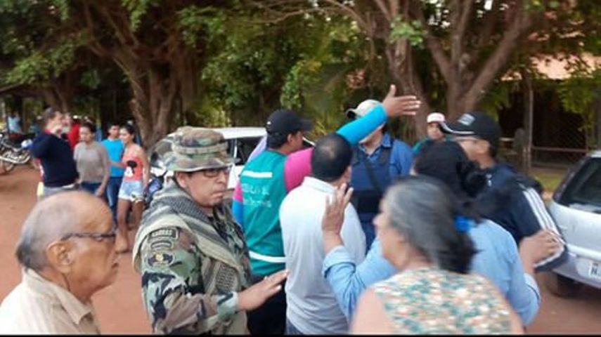 El fuego destruyó vehículos y motocicletas de la policía antidrogas de San Matías, además de dañar las instalaciones del cuartel de los uniformados