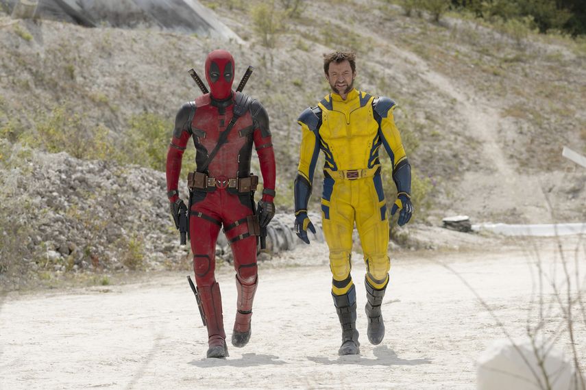 En esta imagen proporcionada por 20th Century Studios/Marvel Studios muestra a Ryan Reynolds como Deadpool/Wade Wilson y Hugh Jackman como Wolverine/Logan en una escena de la película Deadpool & Wolverine.&nbsp;
