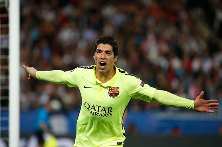 Luis Suárez se lució en el Parque de los Príncipes con dos tantos de alta factura (EFE)