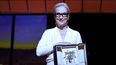 La actriz estadounidense Meryl Streep recibe la Palma de Oro Honoraria durante la ceremonia de apertura de la 77 edición del Festival de Cine de Cannes en Cannes, sur de Francia, el 14 de mayo de 2024.
