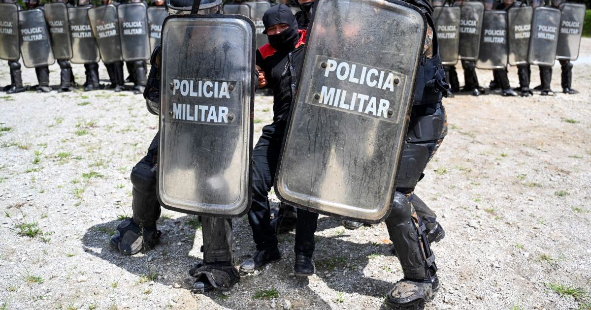 Militares de Guatemala se entrenan como relevo en la fuerza de la ONU en Haití