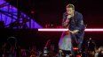 Chris Martin de Coldplay se presenta en una parada de la gira mundial Music of the Spheres de la banda en el Estadio Allegiant el 6 de junio de 2025 en Las Vegas, Nevada.&nbsp;